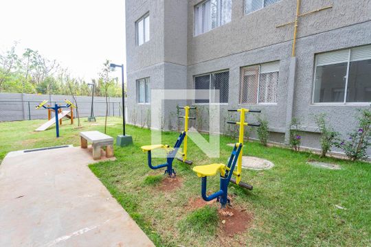 Área comum - Academia externa de casa de condomínio para alugar com 2 quartos, 44m² em Jardim Sao Saverio, São Bernardo do Campo