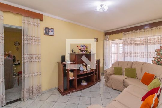 Sala de casa à venda com 2 quartos, 230m² em Ponte Rasa, São Paulo
