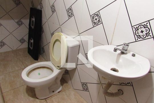 Banheiro da Suíte 1 de casa à venda com 3 quartos, 130m² em Jardim Taboão, São Paulo