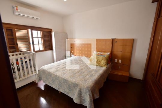 Quarto 1 - Suíte de casa à venda com 4 quartos, 499m² em Parque Taquaral, Campinas