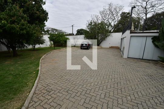Garagem de casa à venda com 4 quartos, 499m² em Parque Taquaral, Campinas