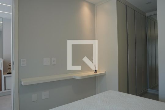 Suite de apartamento à venda com 2 quartos, 44m² em Ibirapuera, São Paulo