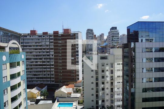 Sala de apartamento à venda com 2 quartos, 44m² em Ibirapuera, São Paulo
