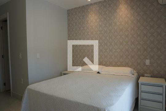 Suite de apartamento à venda com 2 quartos, 44m² em Ibirapuera, São Paulo