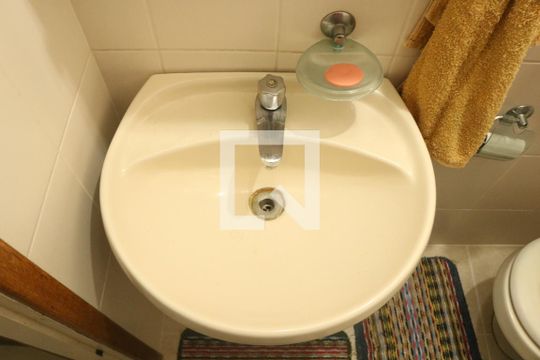 Banheiro da Suíte de apartamento à venda com 2 quartos, 85m² em Barra Funda, São Paulo