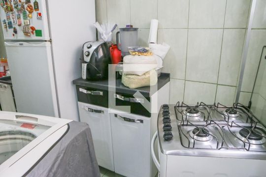 Cozinha e Área de Serviço de apartamento à venda com 2 quartos, 97m² em Barra Funda, São Paulo
