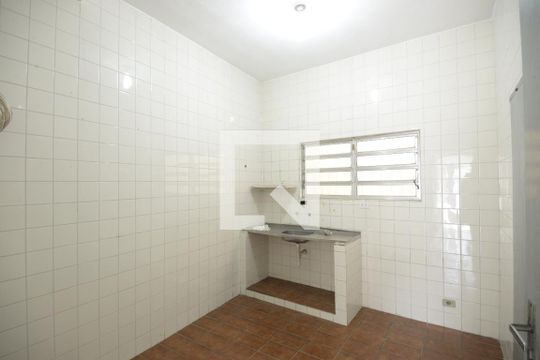 Cozinha de casa para alugar com 3 quartos, 100m² em Cambuci, São Paulo