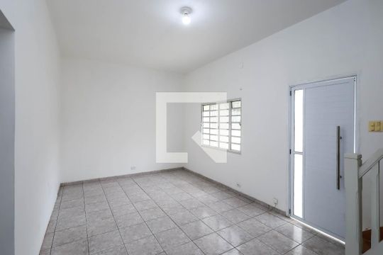 Sala de casa para alugar com 3 quartos, 100m² em Cambuci, São Paulo