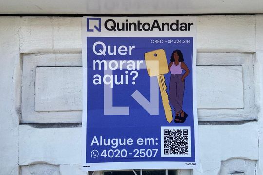 Fachada plaquinha de casa para alugar com 4 quartos, 140m² em Vila Cláudia, São Paulo