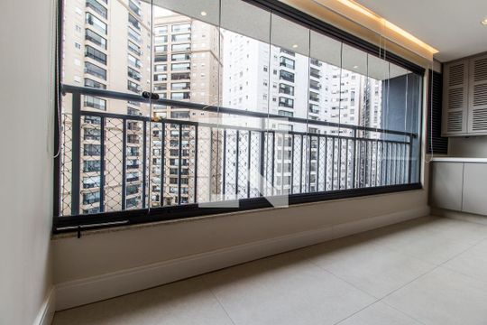 Varanda de apartamento para alugar com 2 quartos, 88m² em Alphaville Empresarial, Barueri