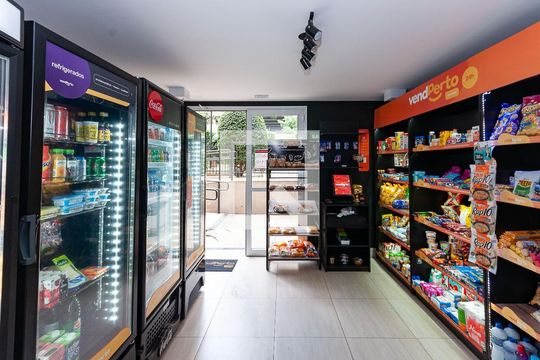 Área Comum - Minimercado de kitnet/studio para alugar com 1 quarto, 33m² em Barra Funda, São Paulo