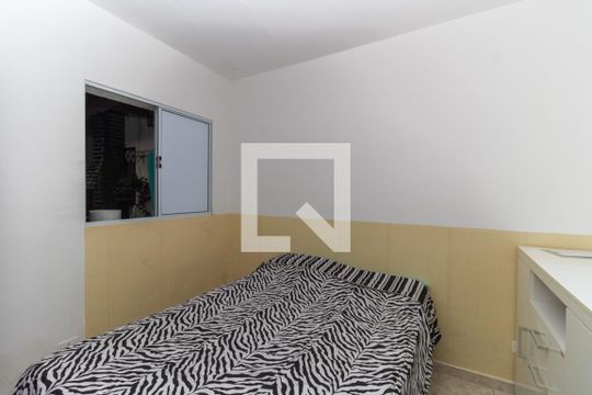 Suíte de casa à venda com 2 quartos, 350m² em Jardim da Glória, São Paulo