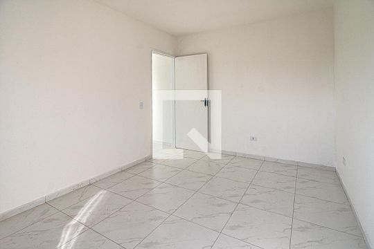 quarto de casa para alugar com 1 quarto, 40m² em Parque Bristol, São Paulo
