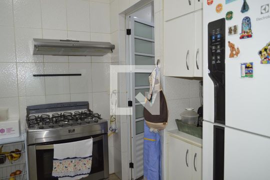 Cozinha de apartamento à venda com 3 quartos, 75m² em Vila Mariana, São Paulo