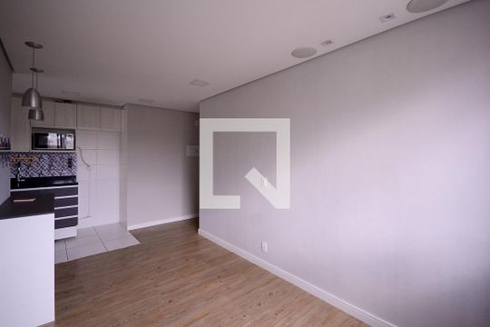 Sala de apartamento para alugar com 2 quartos, 41m² em Jardim Sao Saverio, São Paulo