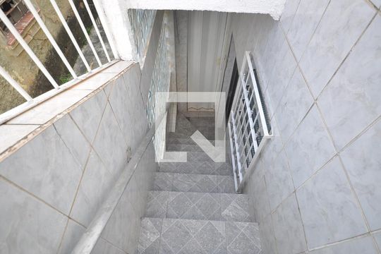 Escada de casa à venda com 2 quartos, 75m² em Tucuruvi, São Paulo
