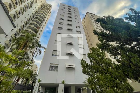 Fachada de apartamento à venda com 3 quartos, 156m² em Jardim Paulista, São Paulo