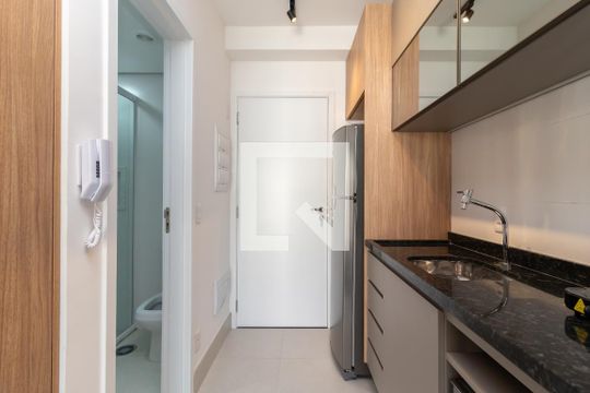 Cozinha de apartamento à venda com 1 quarto, 22m² em Santana, São Paulo