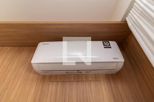 Sala e Quarto de apartamento à venda com 1 quarto, 22m² em Santana, São Paulo