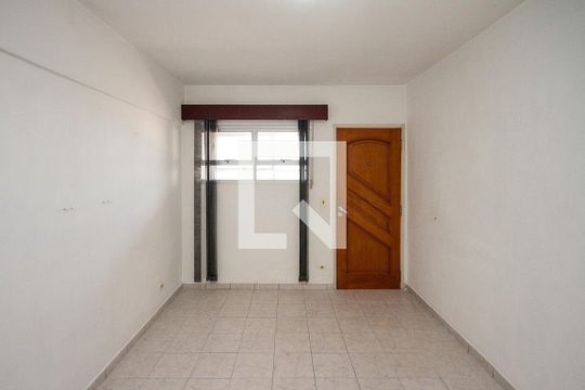 Sala de apartamento para alugar com 2 quartos, 52m² em Vila Margarida, São Paulo