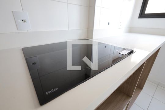 Cozinha de apartamento à venda com 2 quartos, 42m² em Santa Maria, Santo André