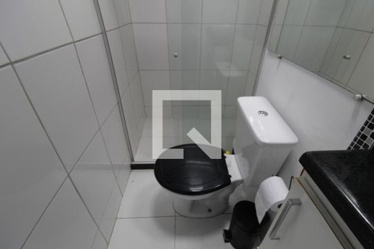 Banheiro de apartamento à venda com 1 quarto, 60m² em Curicica, Rio de Janeiro