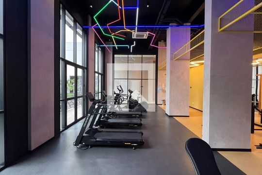 Academia de kitnet/studio para alugar com 1 quarto, 27m² em Pinheiros, São Paulo