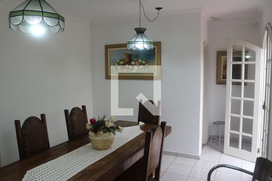 Sala de Jantar de casa para alugar com 3 quartos, 280m² em Osvaldo Cruz, São Caetano do Sul