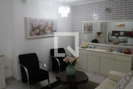 Sala de casa para alugar com 3 quartos, 280m² em Osvaldo Cruz, São Caetano do Sul