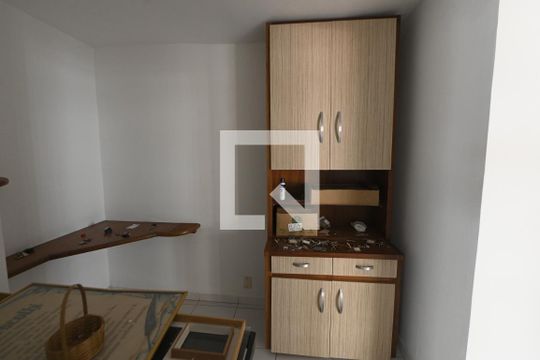 Despensa de casa para alugar com 4 quartos, 400m² em Setor Sul, Goiânia