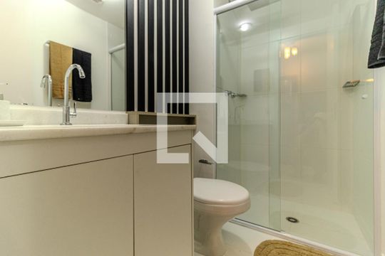 Banheiro de kitnet/studio à venda com 1 quarto, 26m² em Vila Buarque, São Paulo