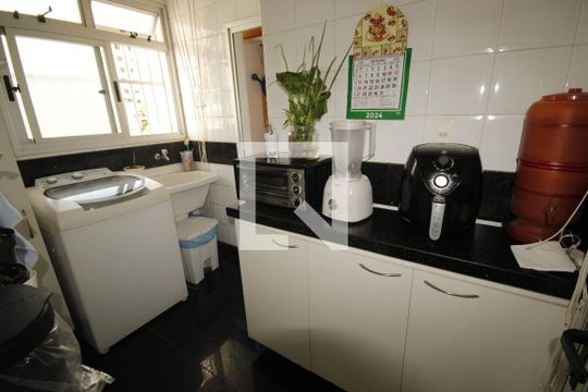 Área de Serviço de apartamento à venda com 4 quartos, 140m² em Santa Efigênia, Belo Horizonte