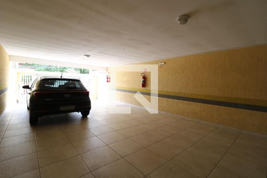 Garagem de apartamento à venda com 2 quartos, 55m² em Bela Vista, Santo André