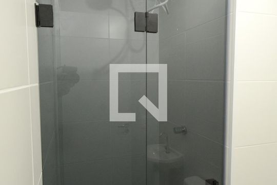 Banheiro de apartamento à venda com 2 quartos, 34m² em Socorro, São Paulo