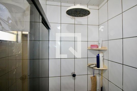 Banheiro do Quarto 2 de apartamento para alugar com 2 quartos, 78m² em Pituba, Salvador