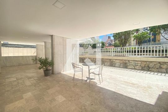 Área comum de apartamento para alugar com 2 quartos, 78m² em Pituba, Salvador