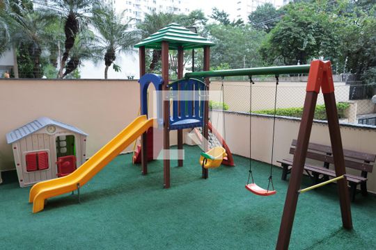 Área comum - Playground de apartamento à venda com 3 quartos, 154m² em Vila Olímpia, São Paulo