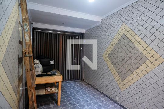Garagem de casa à venda com 3 quartos, 180m² em Barcelona, São Caetano do Sul