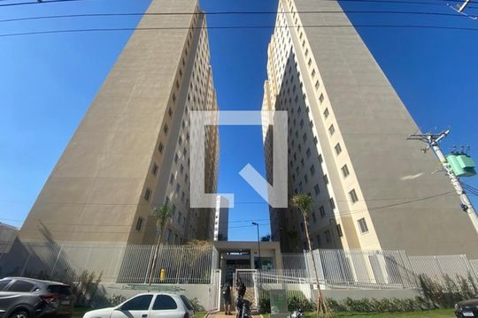 Fachada de apartamento para alugar com 1 quarto, 24m² em Belenzinho, São Paulo