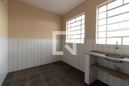 Cozinha de casa para alugar com 2 quartos, 300m² em Vila Maria, São Paulo