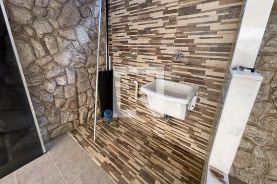 Área de Serviço de casa para alugar com 2 quartos, 140m² em Pilar, Duque de Caxias