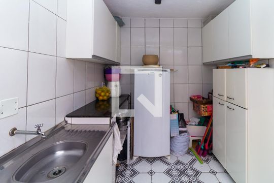 Área de Serviço de casa à venda com 3 quartos, 137m² em Vila Ivone, São Paulo