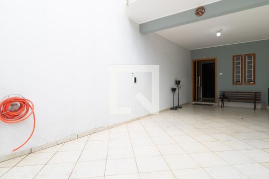 Garagem de casa à venda com 3 quartos, 185m² em Vila Formosa, São Paulo