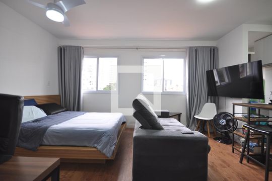 Sala/Quarto de apartamento à venda com 1 quarto, 27m² em Vila Mazzei, São Paulo
