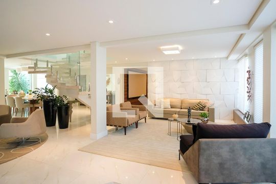 Casa à venda com 5 quartos, 380m² em Jardim Sao Caetano, São Caetano do Sul