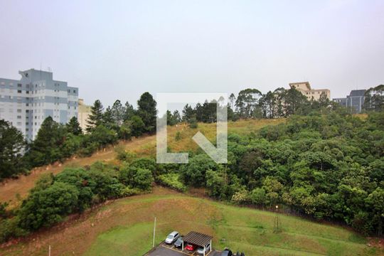 Sala Vista de apartamento para alugar com 2 quartos, 50m² em Santa Terezinha, São Bernardo do Campo