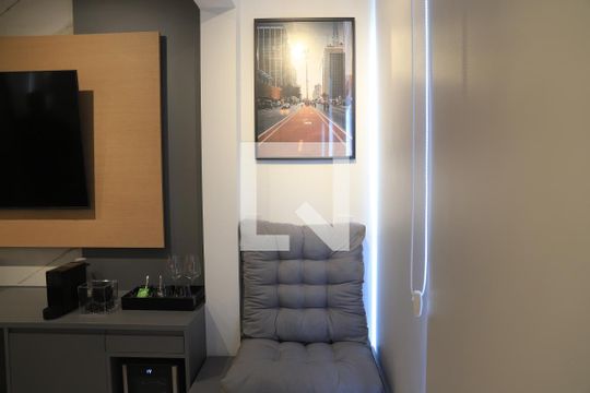Studio de kitnet/studio à venda com 0 quarto, 27m² em Mirandópolis, São Paulo