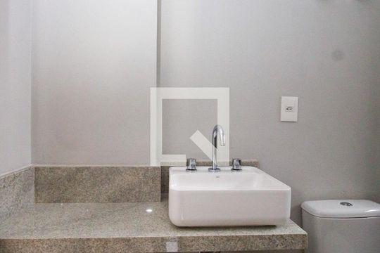 Banheiro da Suíte 1 de apartamento à venda com 4 quartos, 181m² em Morumbi, São Paulo