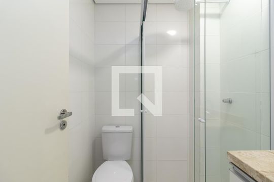 Banheiro de apartamento para alugar com 1 quarto, 29m² em Jardim São Paulo, São Paulo