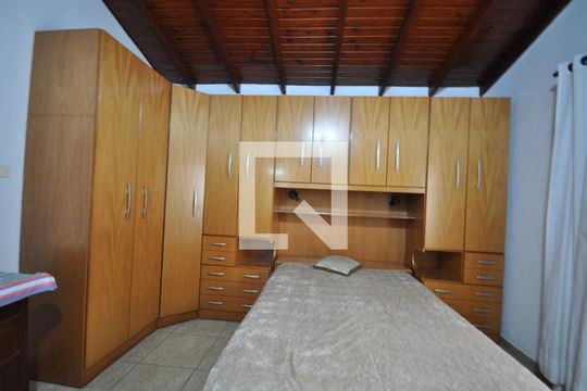 Quarto Suíte de casa à venda com 3 quartos, 200m² em Jardim Guanca, São Paulo